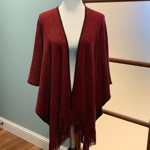 Lightweight knit shawl red.